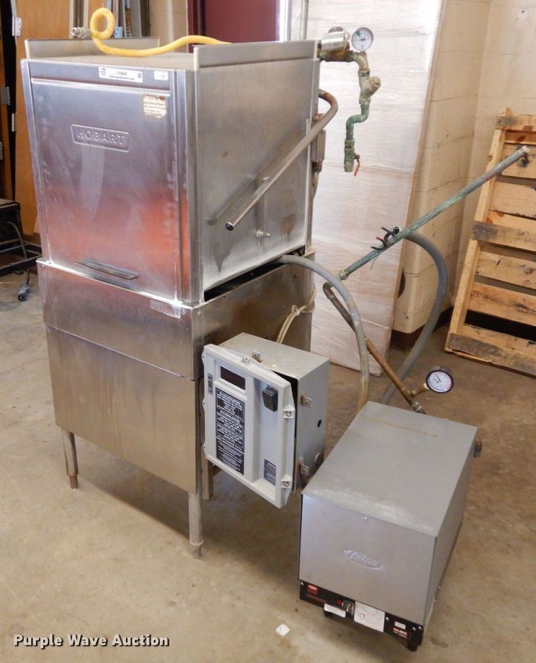 image for item LY9085 Hobart AM-14  dishwasher