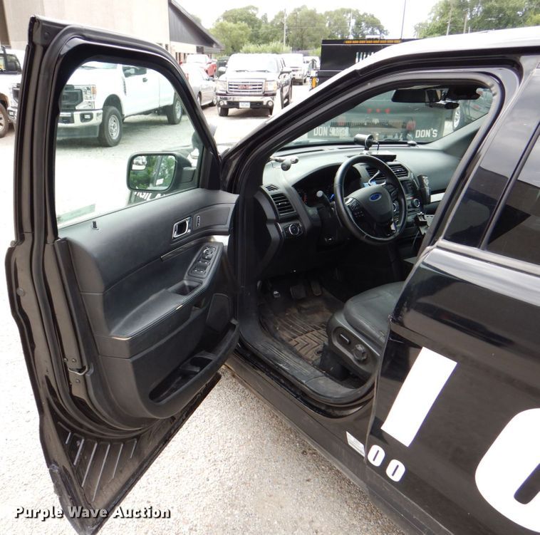 image for item MF9198 2017 Ford Explorer Police Interceptor  SUV