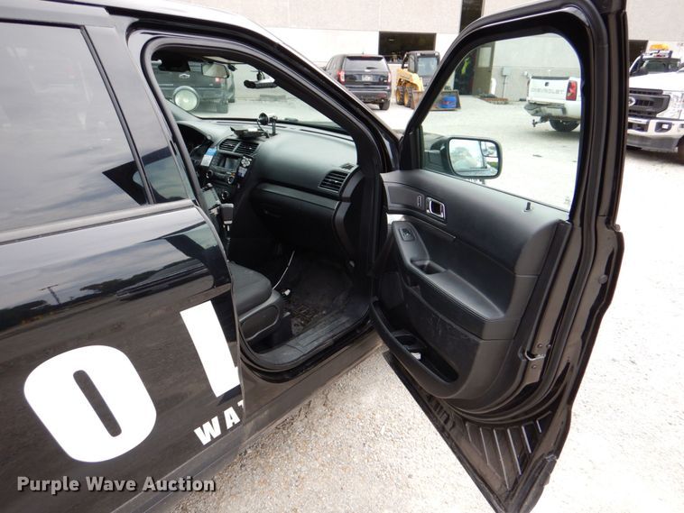 image for item MF9198 2017 Ford Explorer Police Interceptor  SUV