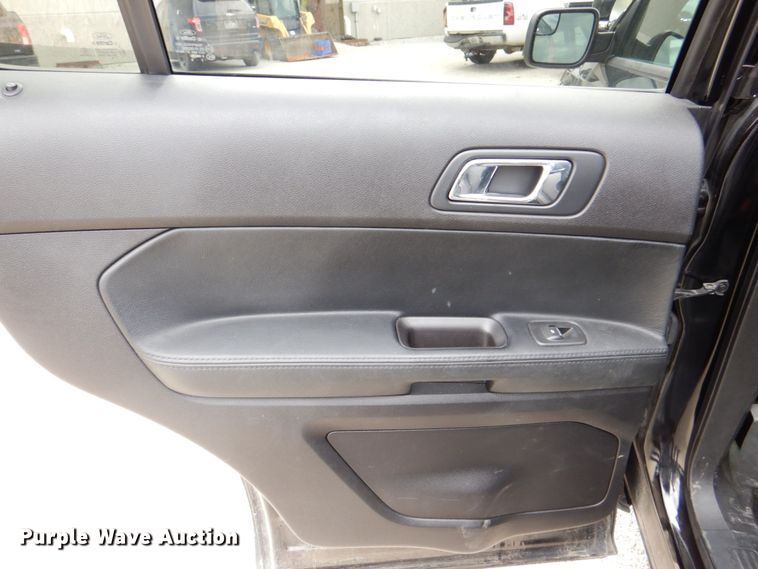 image for item MF9198 2017 Ford Explorer Police Interceptor  SUV