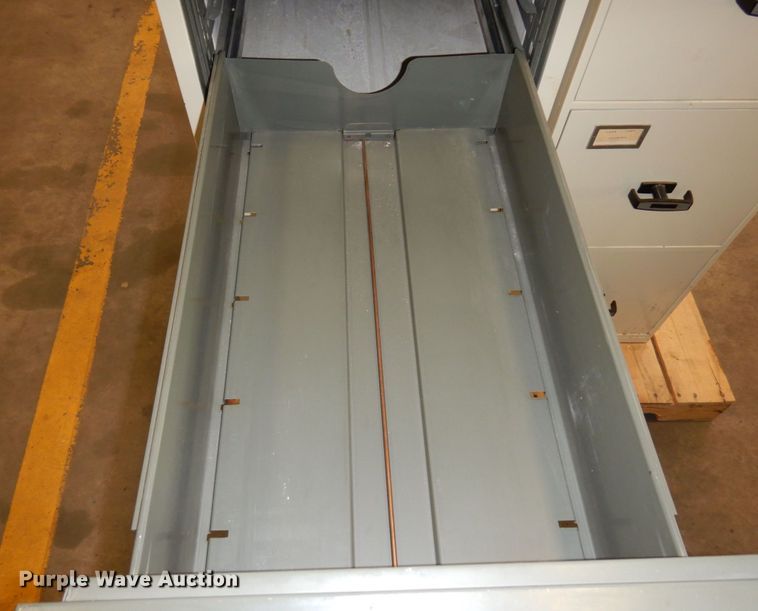 image for item MH9061 Office supplies and equipment