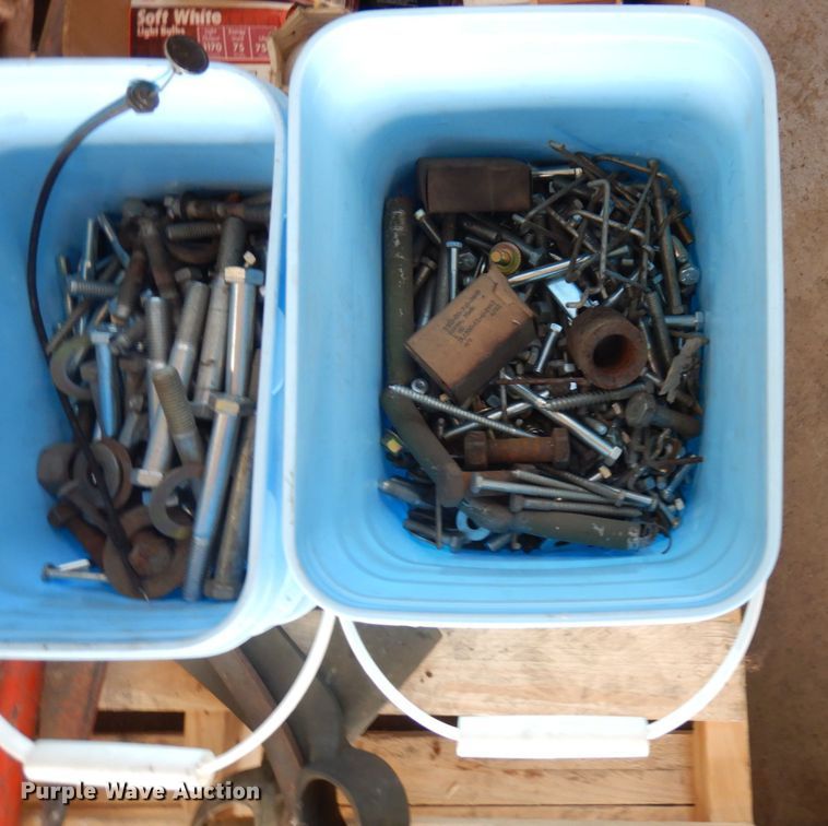 image for item MH9062 Tools