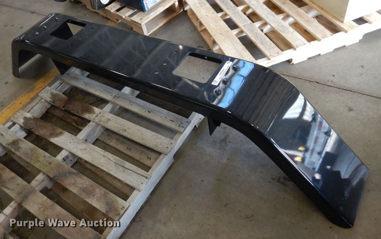 image for item MH9063 2021 Mack Granite  bumper