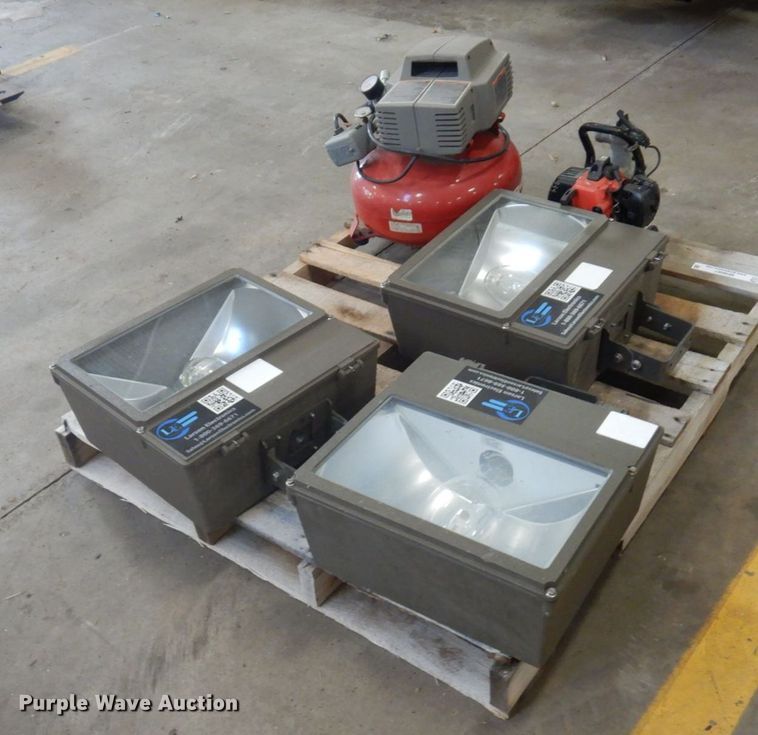 image for item MH9067 Tools