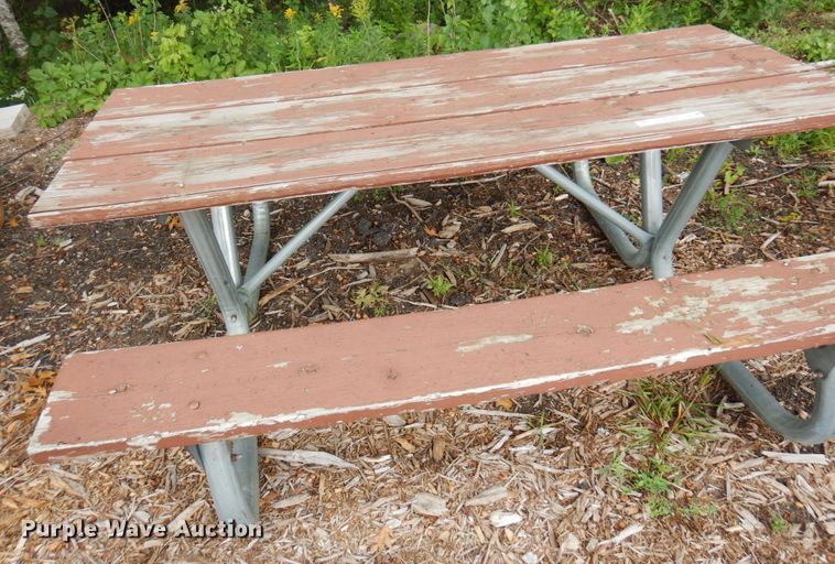 image for item MH9068 (5) picnic tables