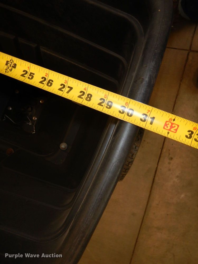 image for item MH9071 Lawn and garden equipment