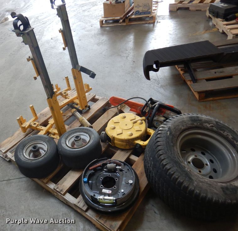 image for item MH9073 Tools