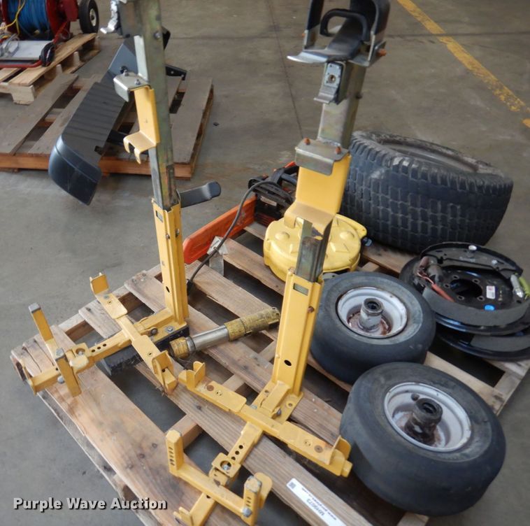 image for item MH9073 Tools