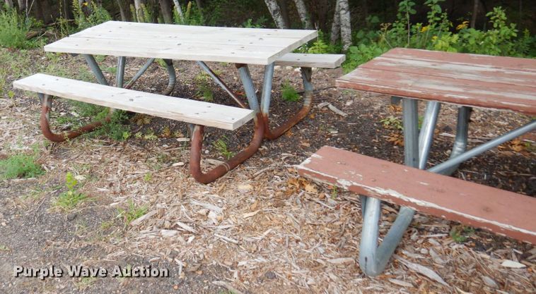 image for item MH9078 (5) picnic tables