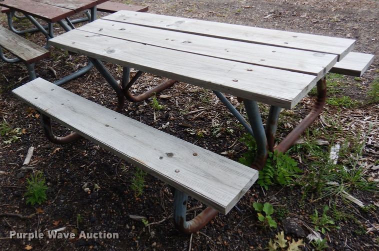 image for item MH9079 (5) picnic tables