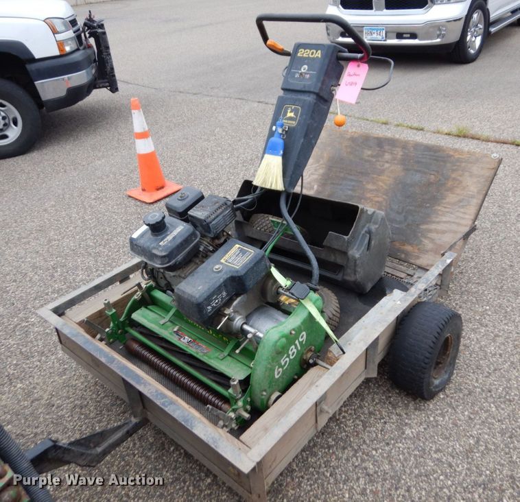 image for item MH9092 John Deere 220A  reel mower