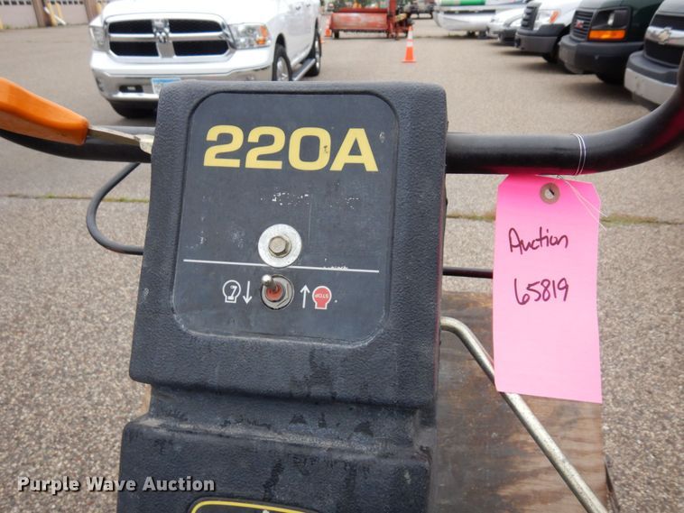 image for item MH9092 John Deere 220A  reel mower