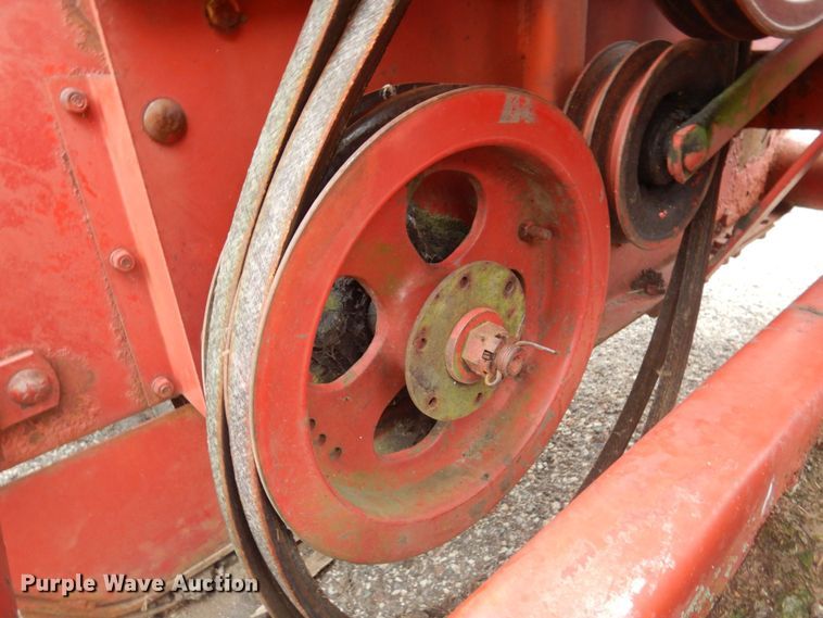 image for item MH9094 New Holland 38  forage harvester