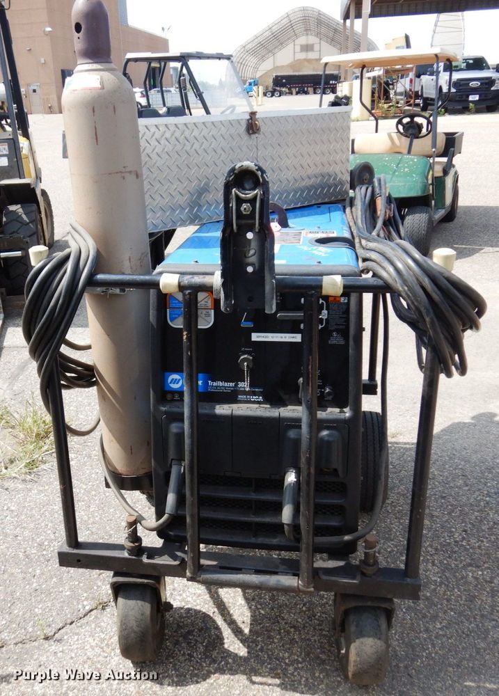 image for item MH9103 Miller Trailblazer 302  welder/generator