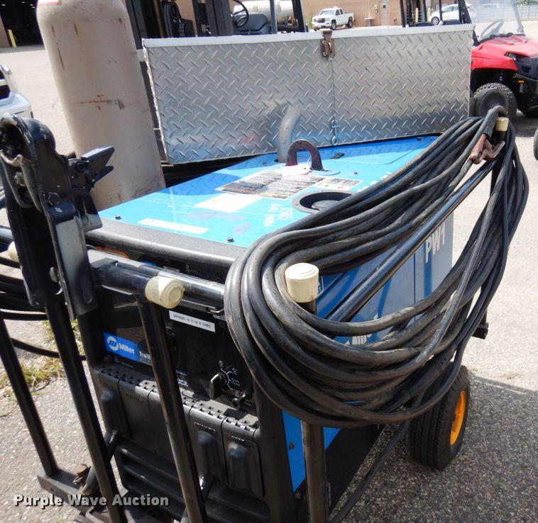 image for item MH9103 Miller Trailblazer 302  welder/generator