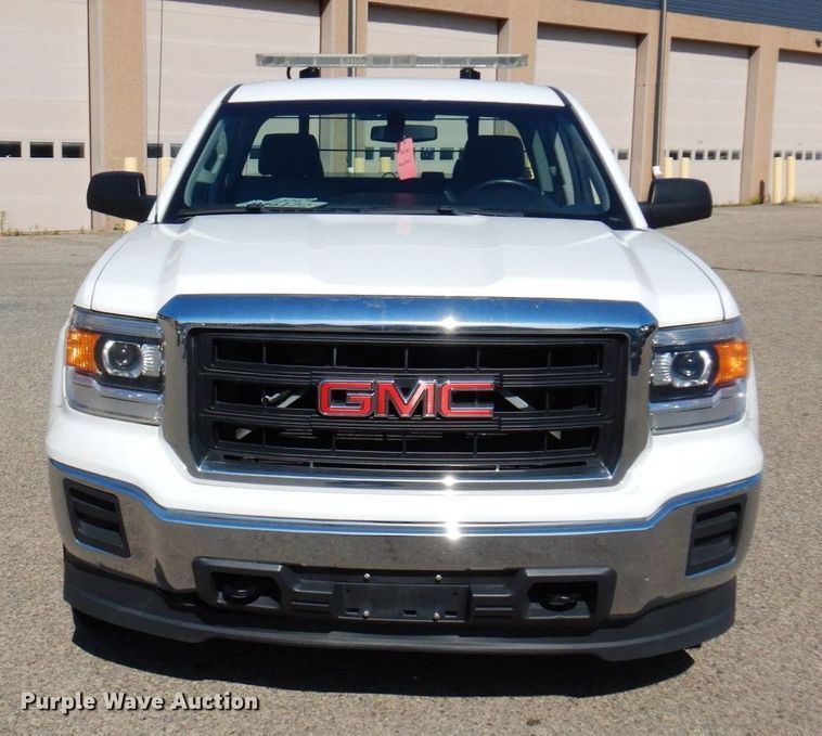 image for item MH9111 2015 GMC Sierra 1500  Double Cab pickup truck