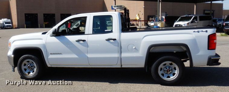 image for item MH9111 2015 GMC Sierra 1500  Double Cab pickup truck