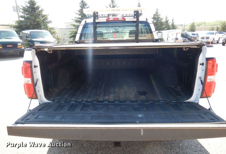 image for item MH9111 2015 GMC Sierra 1500  Double Cab pickup truck