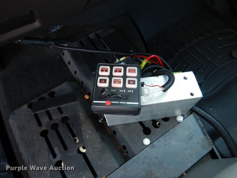 image for item MH9111 2015 GMC Sierra 1500  Double Cab pickup truck