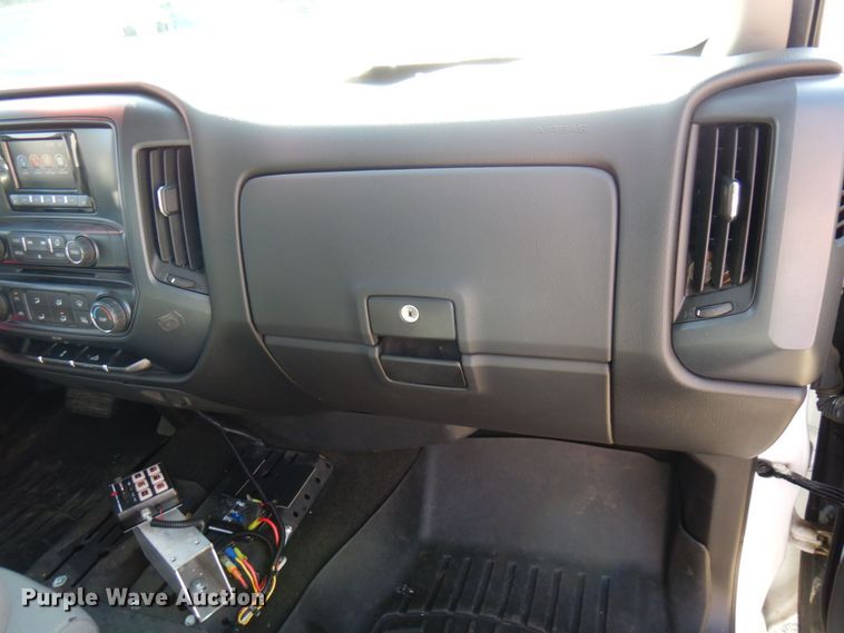 image for item MH9111 2015 GMC Sierra 1500  Double Cab pickup truck