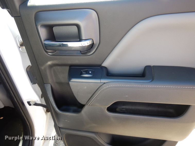 image for item MH9111 2015 GMC Sierra 1500  Double Cab pickup truck