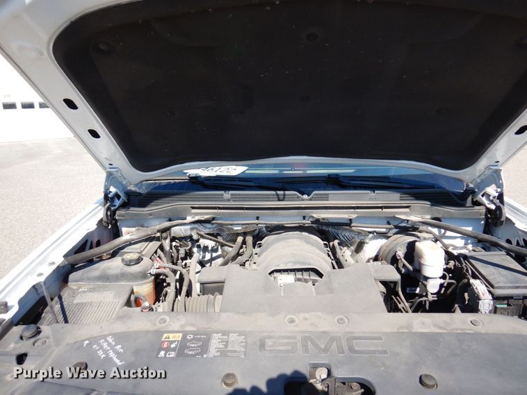 image for item MH9111 2015 GMC Sierra 1500  Double Cab pickup truck