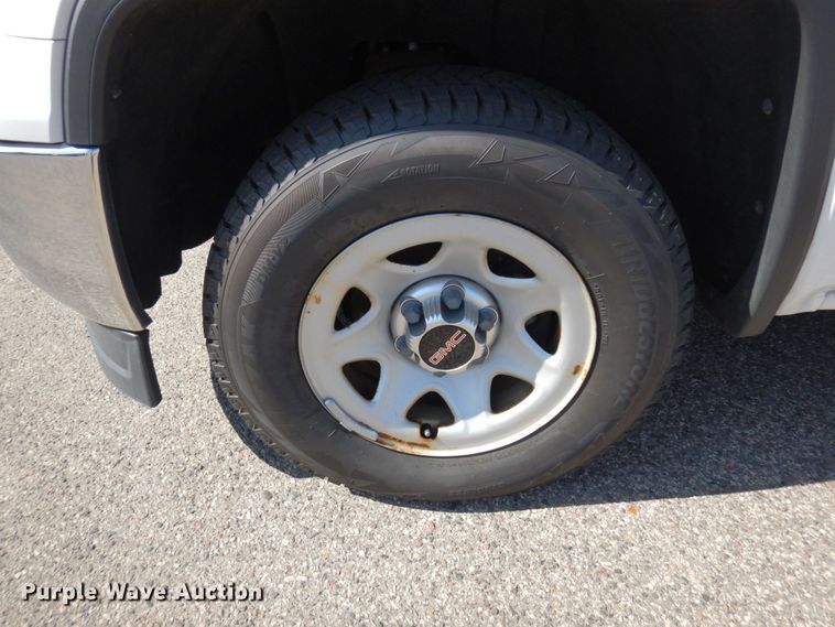 image for item MH9111 2015 GMC Sierra 1500  Double Cab pickup truck