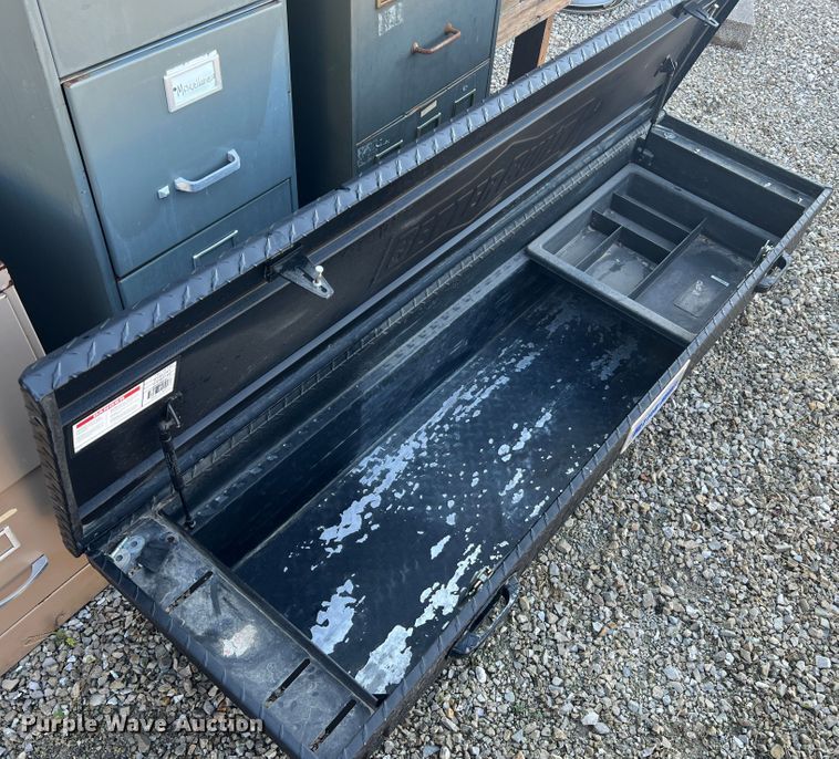 image for item MR9832 Office supplies and equipment