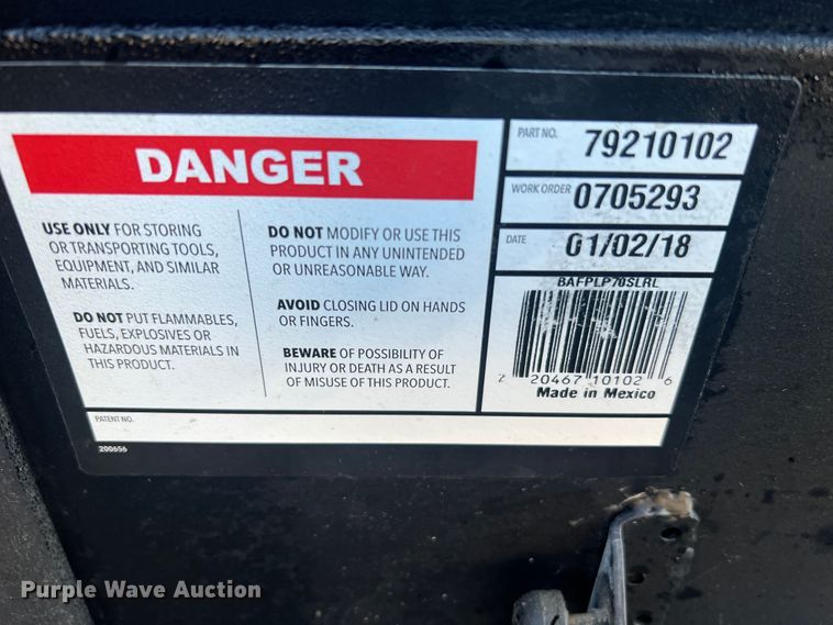 image for item MR9832 Office supplies and equipment