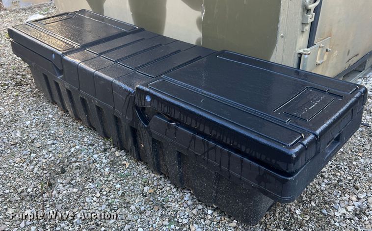 image for item MR9832 Office supplies and equipment