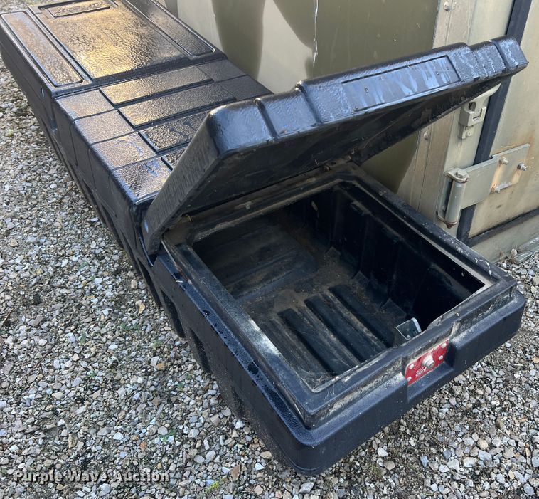 image for item MR9832 Office supplies and equipment