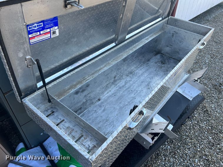 image for item MR9832 Office supplies and equipment