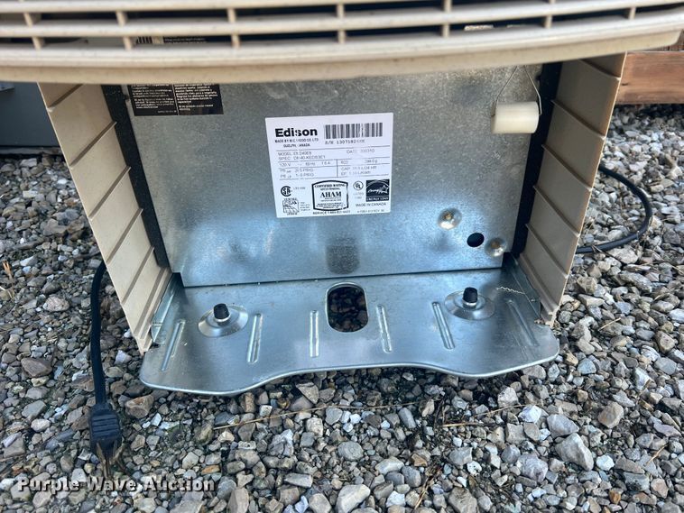 image for item MR9832 Office supplies and equipment