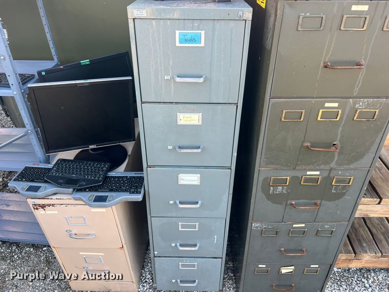 image for item MR9832 Office supplies and equipment