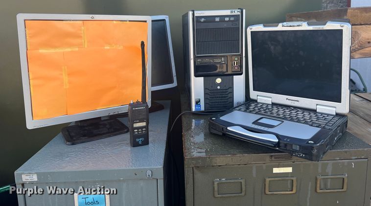 image for item MR9832 Office supplies and equipment