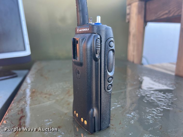 image for item MR9832 Office supplies and equipment