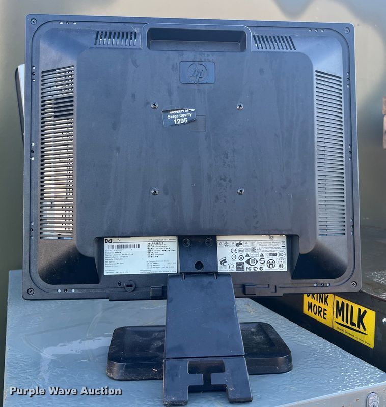 image for item MR9832 Office supplies and equipment