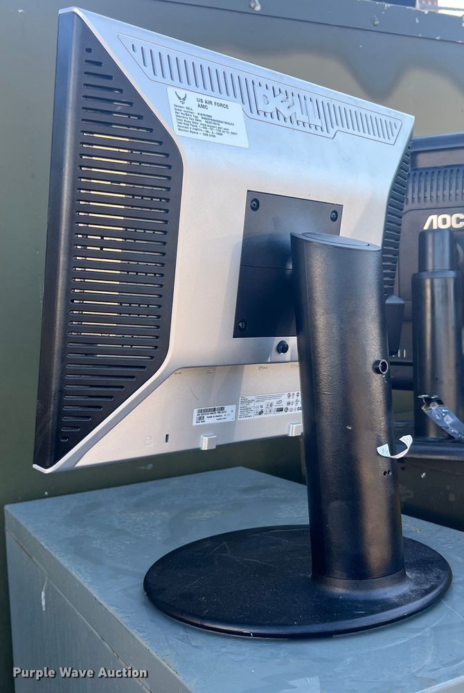 image for item MR9832 Office supplies and equipment