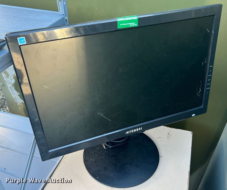 image for item MR9832 Office supplies and equipment