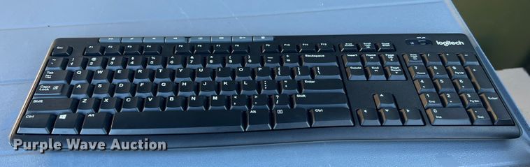 image for item MR9832 Office supplies and equipment