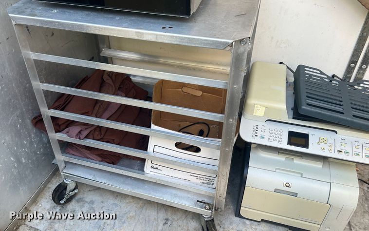 image for item MR9832 Office supplies and equipment