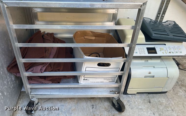 image for item MR9832 Office supplies and equipment