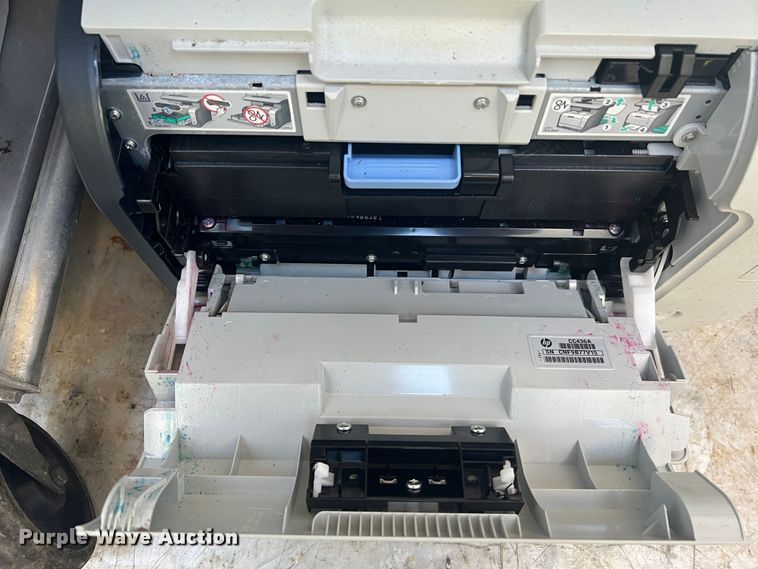 image for item MR9832 Office supplies and equipment