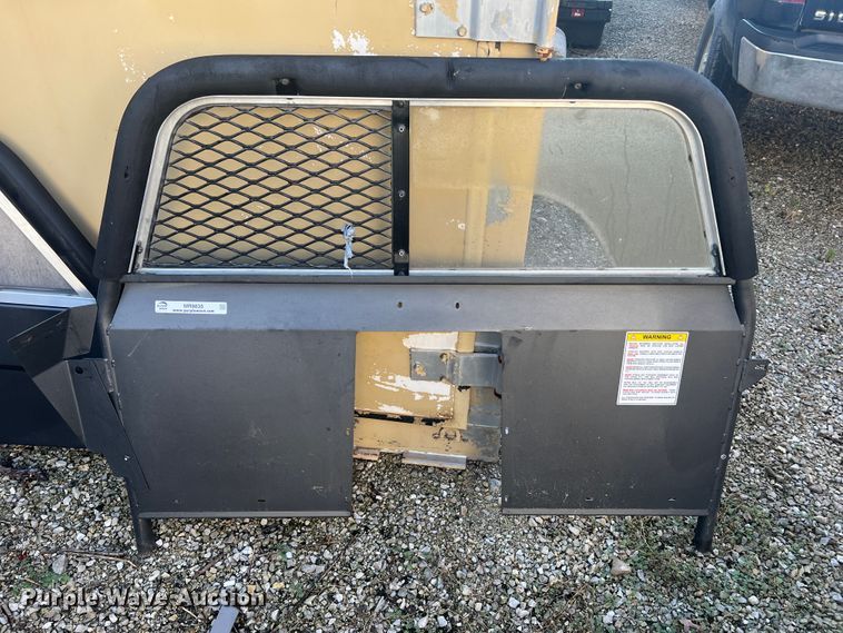 image for item MR9832 Office supplies and equipment