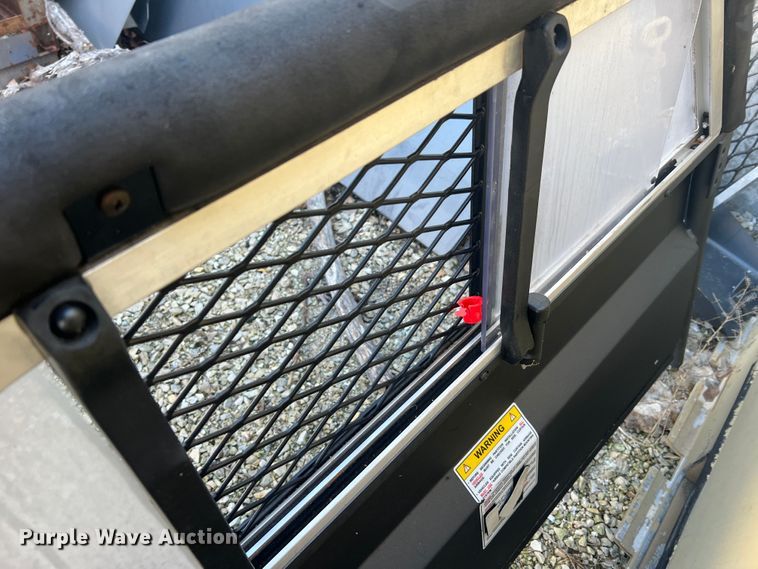 image for item MR9832 Office supplies and equipment