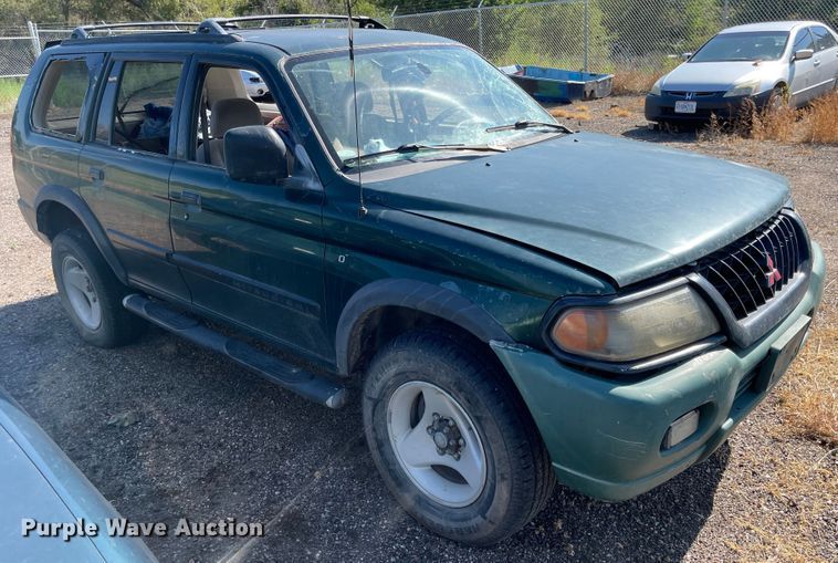 image for item MU9024 2000 Mitsubishi Montero Sport  SUV