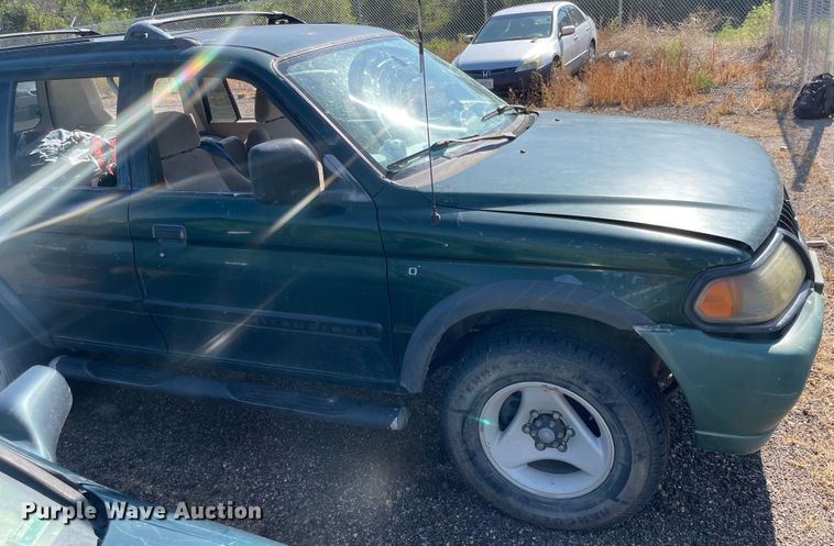 image for item MU9024 2000 Mitsubishi Montero Sport  SUV