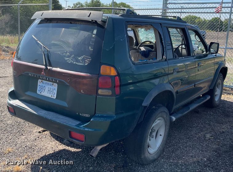 image for item MU9024 2000 Mitsubishi Montero Sport  SUV