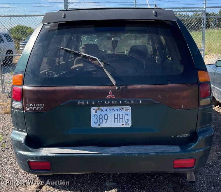 image for item MU9024 2000 Mitsubishi Montero Sport  SUV