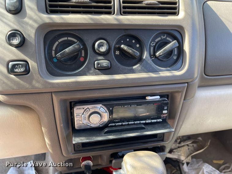 image for item MU9024 2000 Mitsubishi Montero Sport  SUV